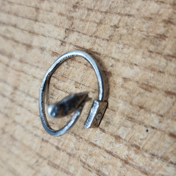 Alex and Ani | Sterling Silver Harry Potter Hogwarts Letter and Owl Post Ring - Picture 2 of 6